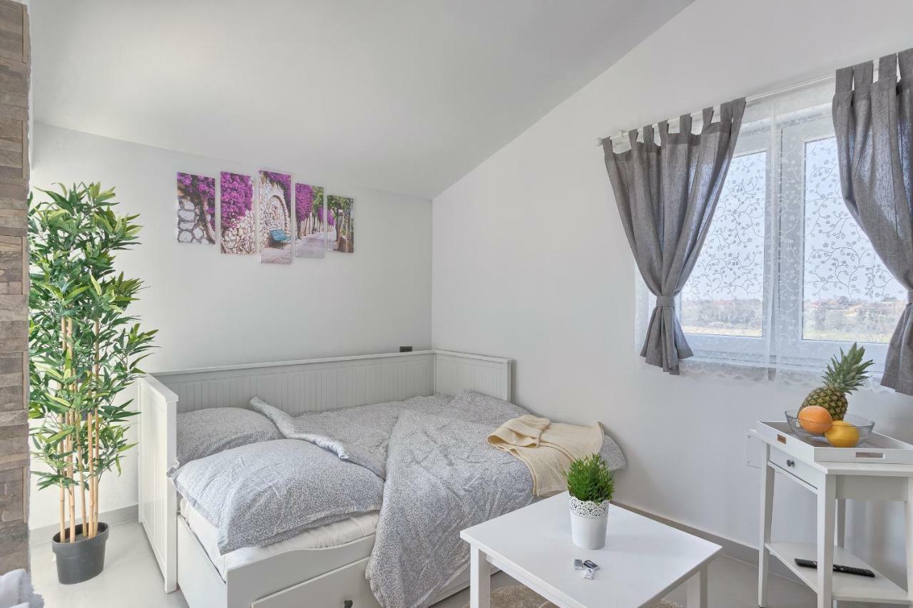 Apartments La Mer بولا المظهر الخارجي الصورة