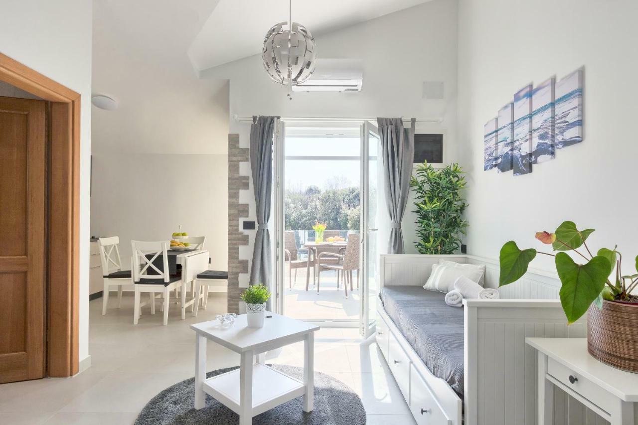 Apartments La Mer بولا المظهر الخارجي الصورة
