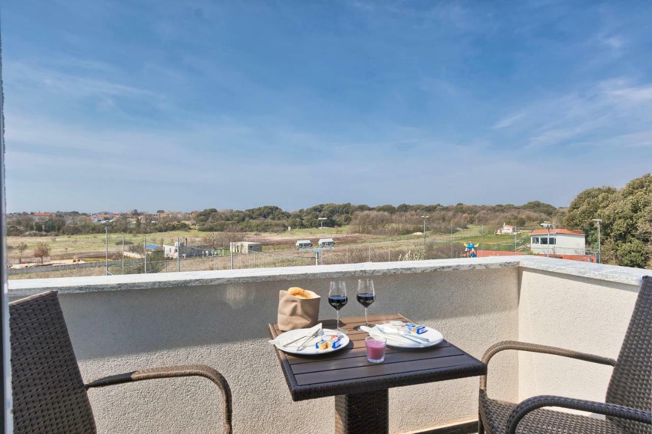 Apartments La Mer بولا المظهر الخارجي الصورة