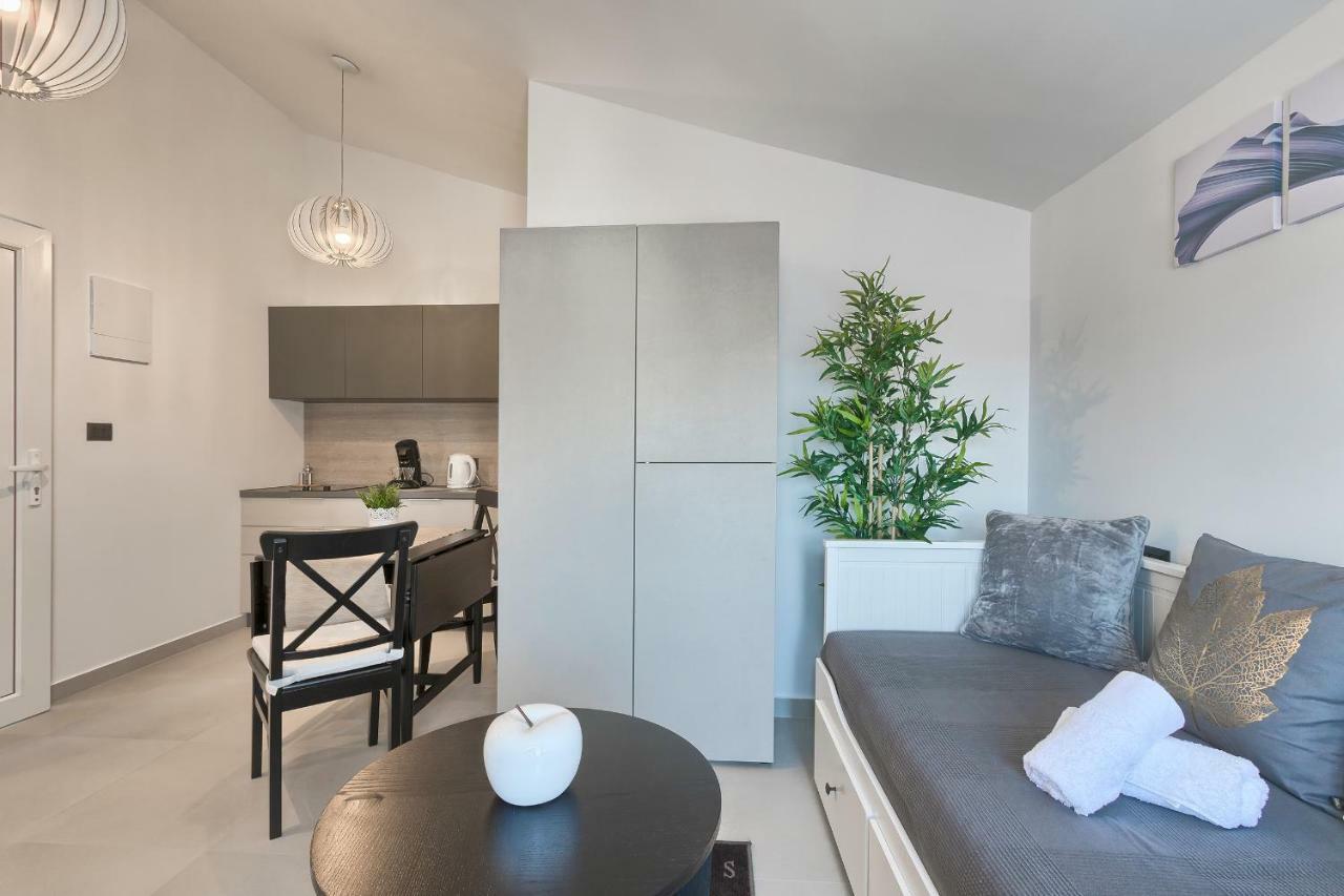 Apartments La Mer بولا المظهر الخارجي الصورة