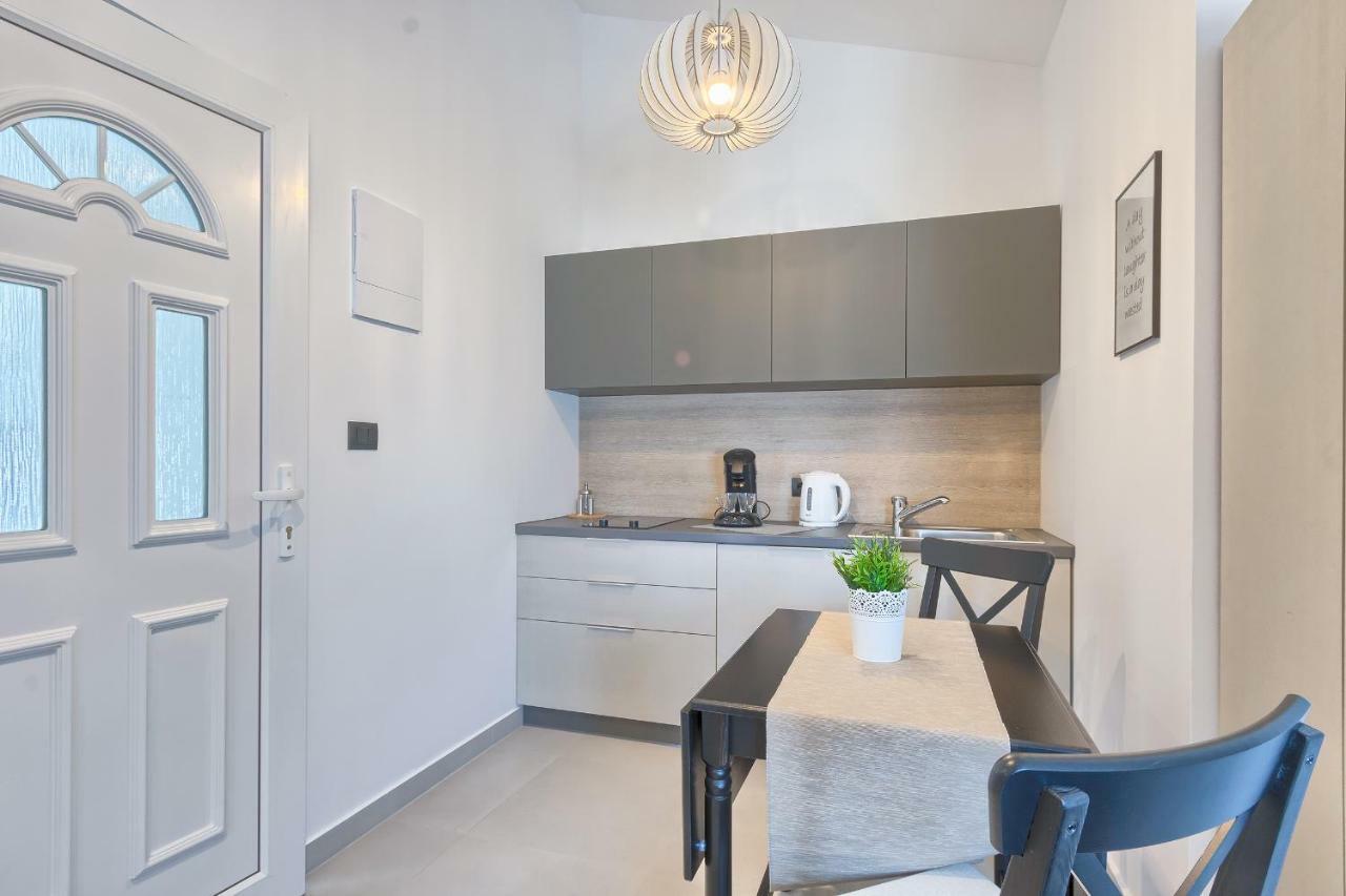 Apartments La Mer بولا المظهر الخارجي الصورة