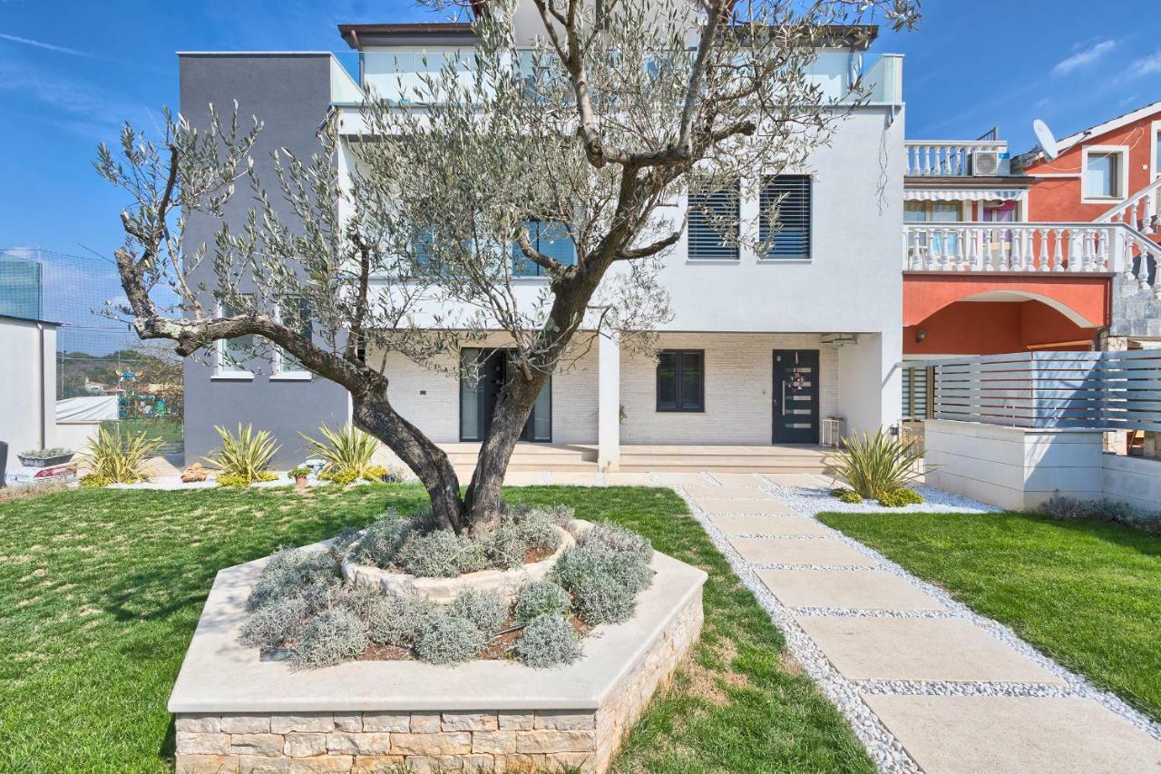 Apartments La Mer بولا المظهر الخارجي الصورة